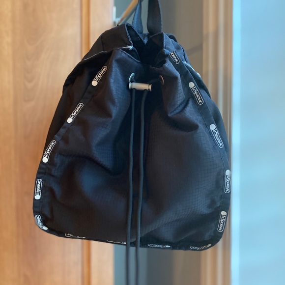 Lesportsac Handbags - Lesportsac Nadine Drawstring Backpack
